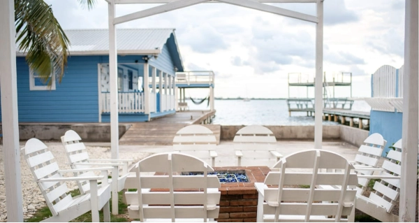 Utila Resort Fire Pit